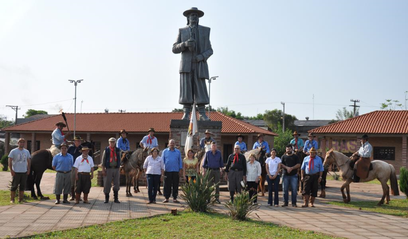 17ª Cavalgada no Caminho das Missões presta homenagem a Jayme Caetano Braun